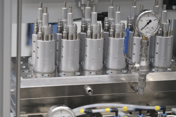Electrolyte filling