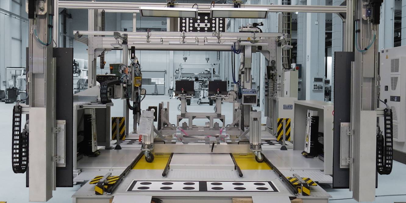 Dürr's Alignment of driver assistance systems 