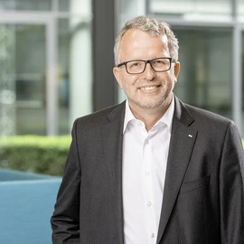 [Translate to Italian:] Friedrich, Lars Dr. President & CEO Application Technology
