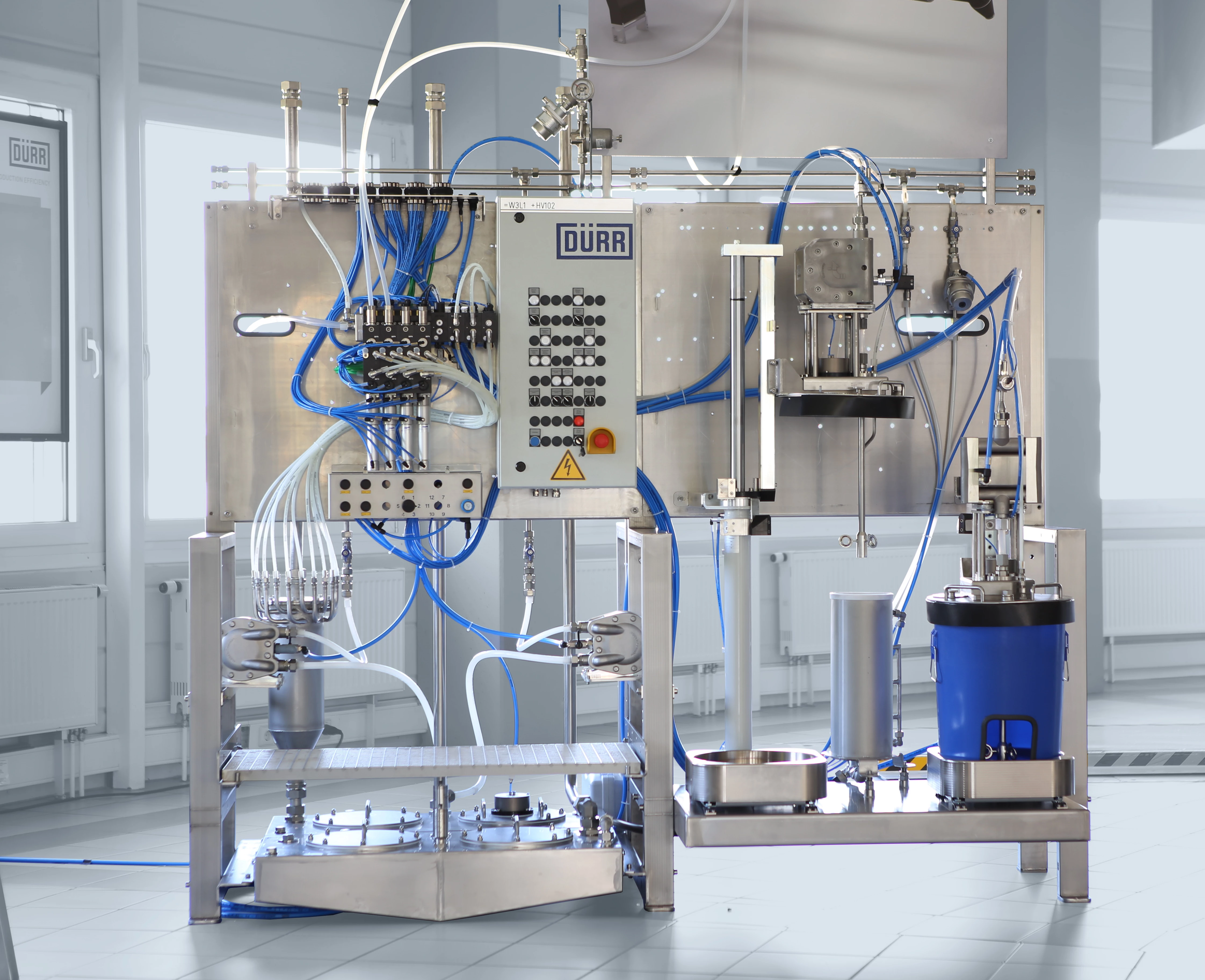 EcoSupply P: The piggable paint supply system’s low paint loss rate, low flushing agent consumption and rapid color changing will ensure efficient processes in the paint shops.