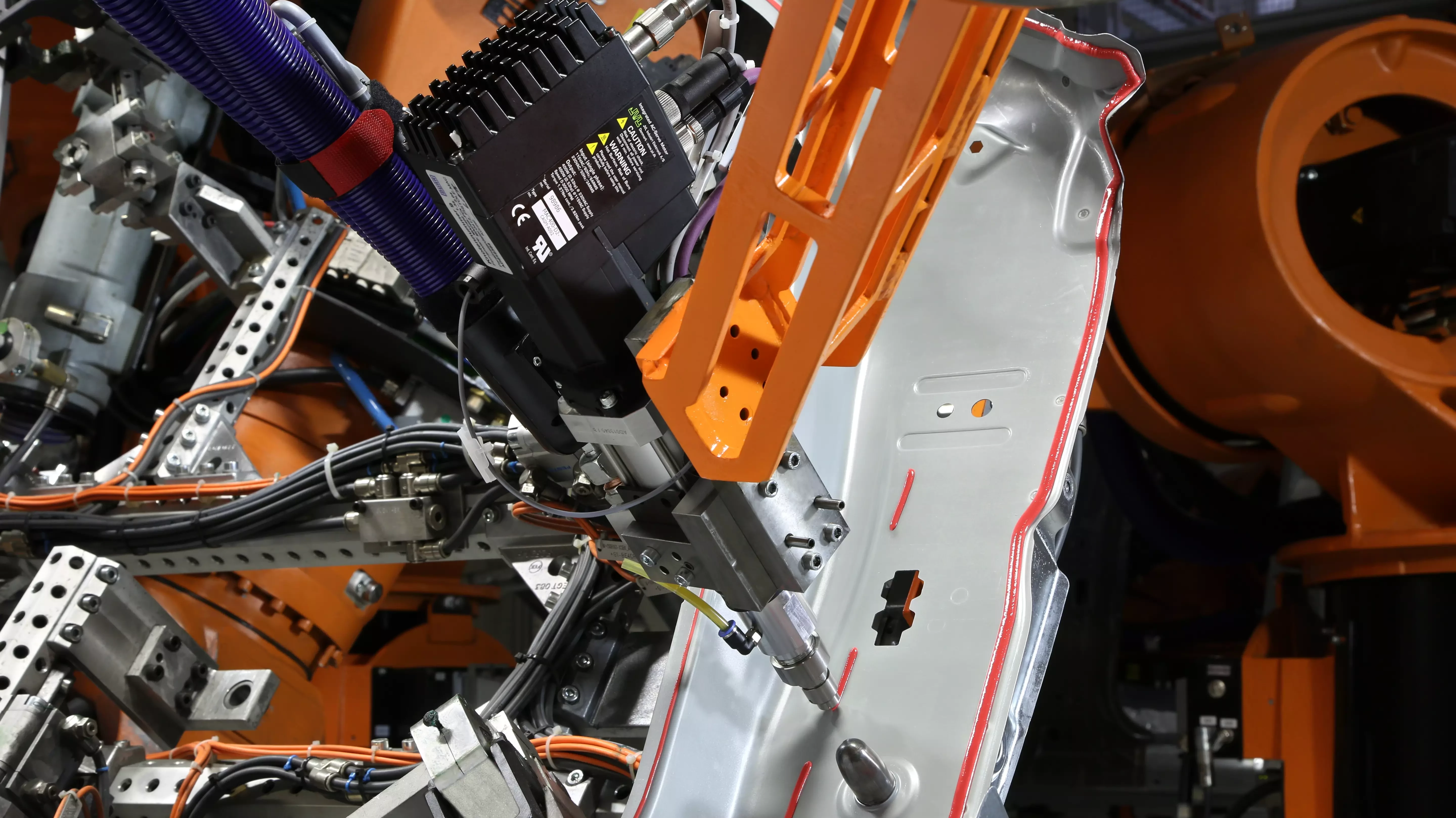 Gluing body in white