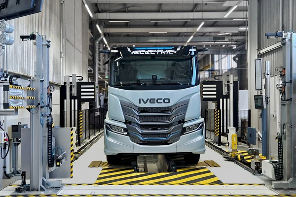 상용차 운전자 지원 시스템 조정