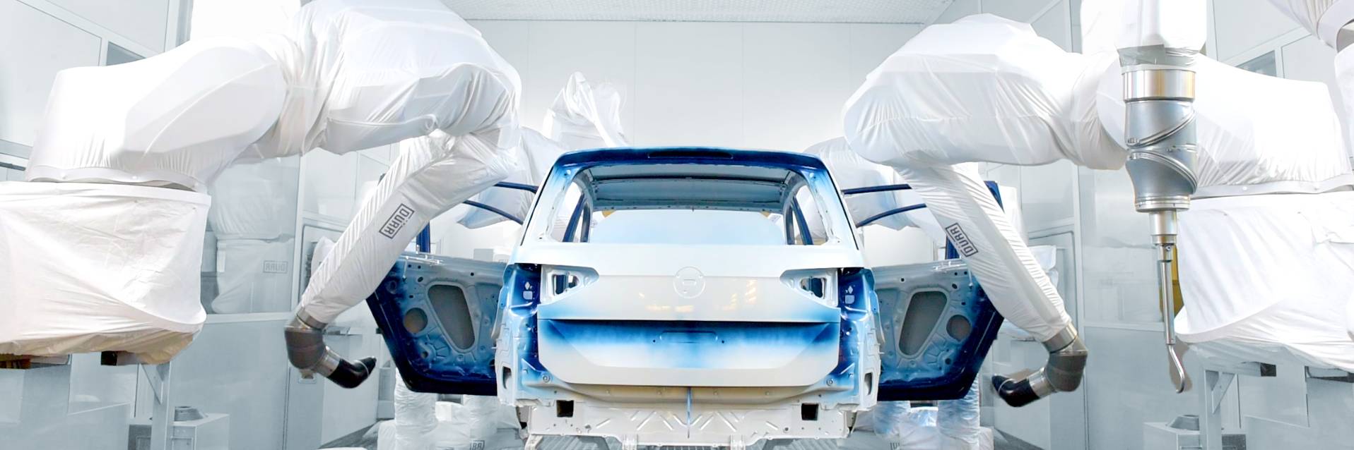 Paint Robots Modular design, capacity to spare Dürr