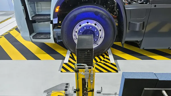 x-wheel truck d with measuring system x-3Dsurface