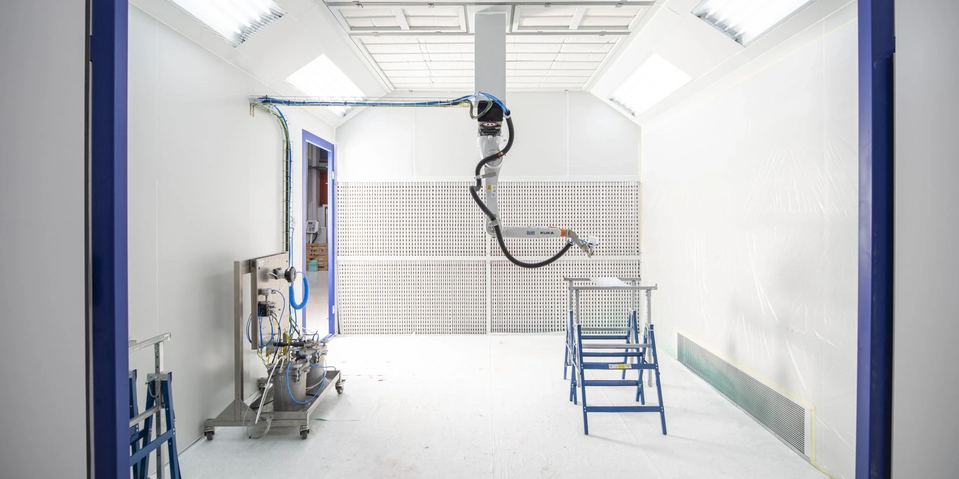 Kuka paint robot