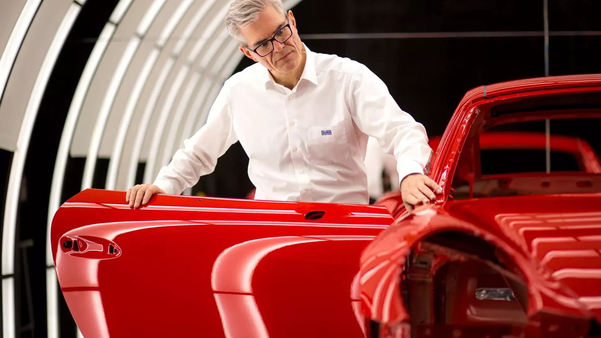 Dürr's EcoReflect is a innovative light tunnel for checking surface quality