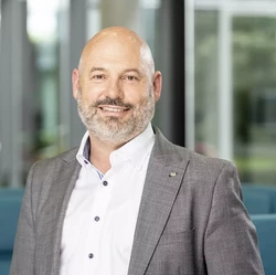 Bruno Welsch Bruno Welsch, CEO Division Paint and Final Assembly Systems