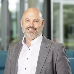 Bruno Welsch Bruno Welsch, CEO Division Paint and Final Assembly Systems