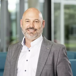Bruno Welsch Bruno Welsch, CEO Division Paint and Final Assembly Systems