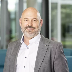 Bruno Welsch Bruno Welsch, CEO Division Paint and Final Assembly Systems