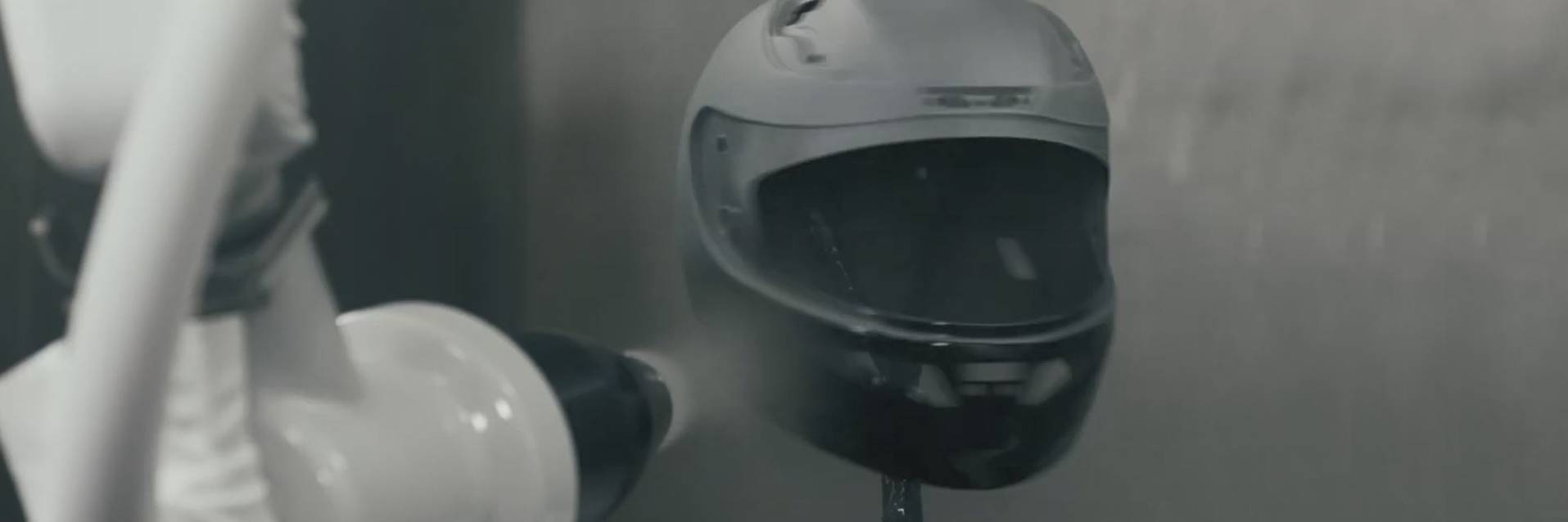 HJC uses ready2spray robot to paint motorcycle helmets